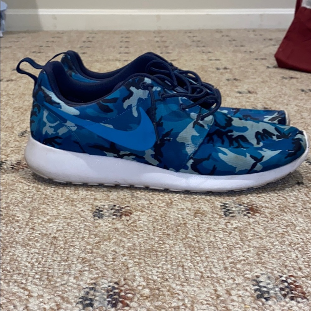 Roshe Runs